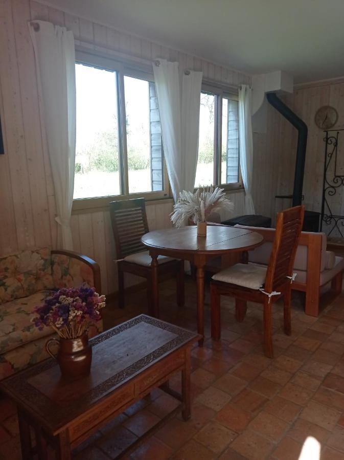 Chambres D'Hotes La Roche Saint-Hilaire-des-Landes Dış mekan fotoğraf
